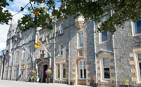 Grant Arms Hotel 4*